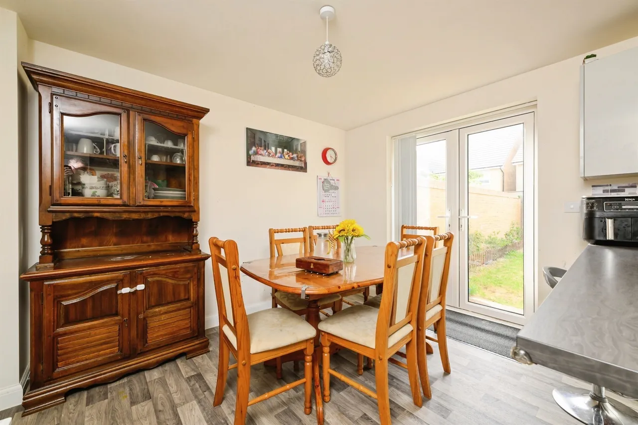 Meadley Place, Hampton Water, Peterborough, photo 8