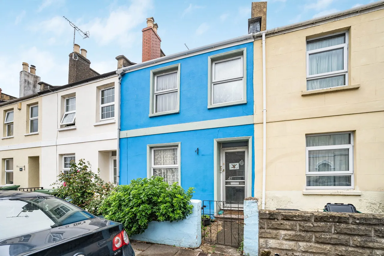 3 bed house for sale, Brunswick Street, St. Pauls, GL50