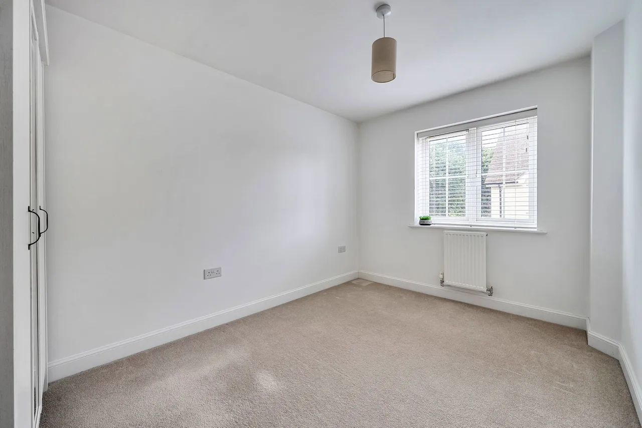 Holmes Road, Bishopdown, SP1, photo 12