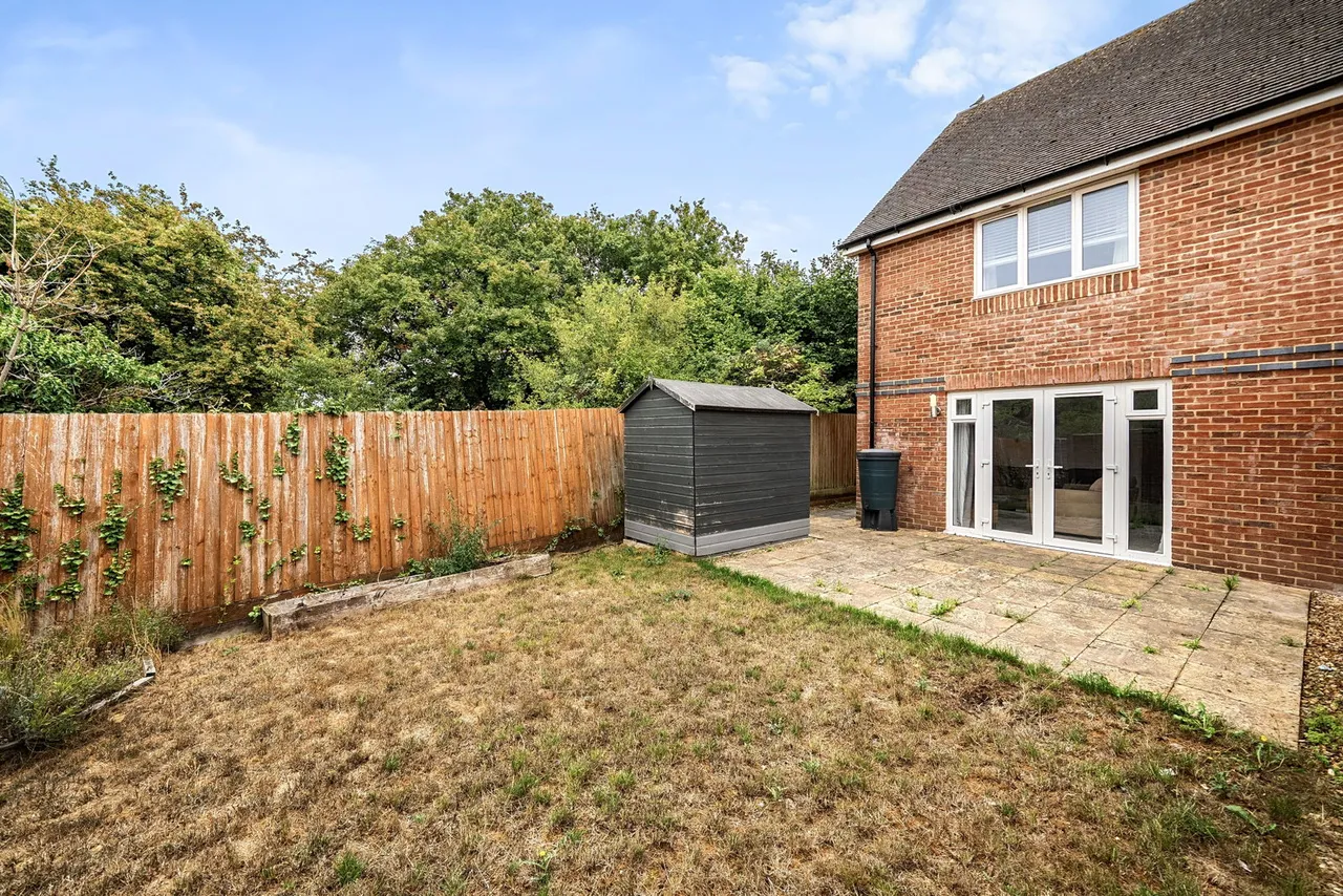 Holmes Road, Bishopdown, SP1, photo 18