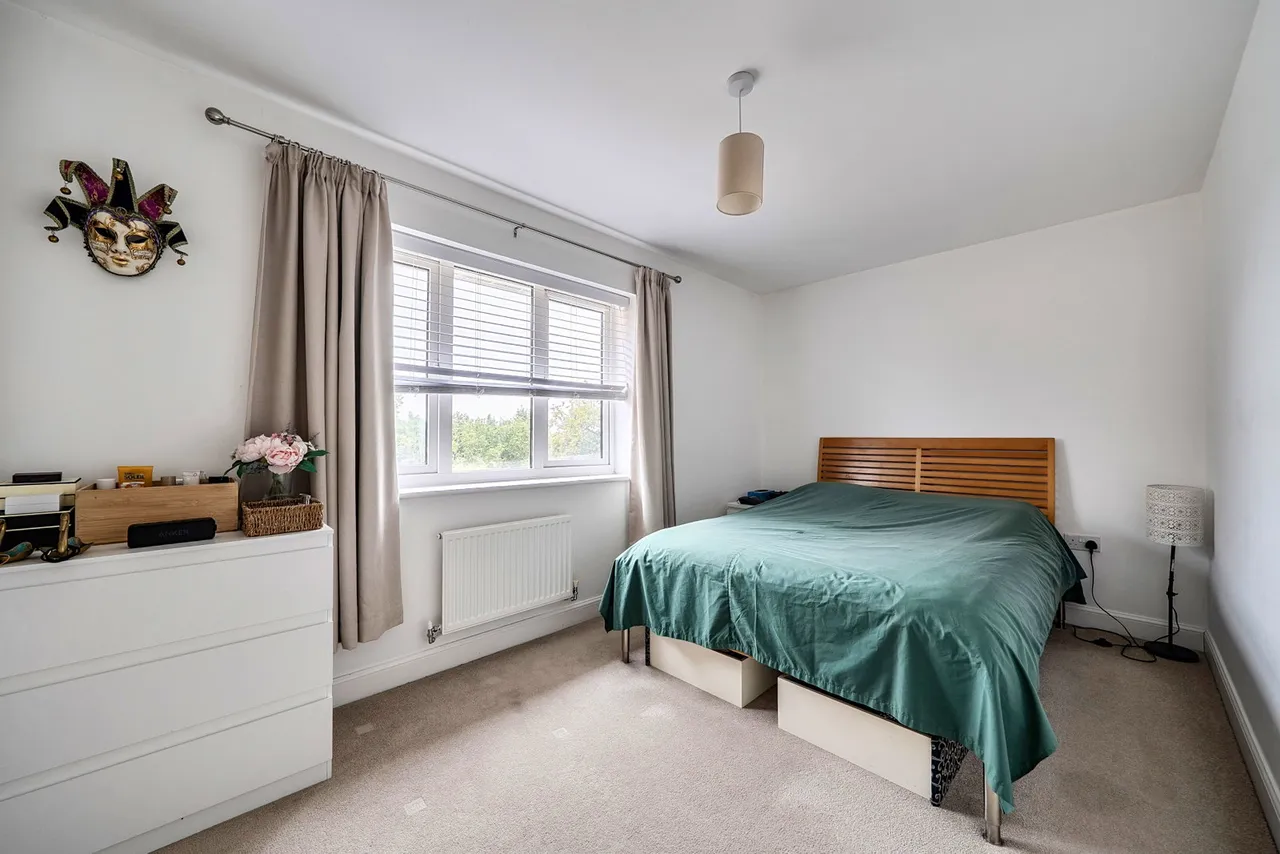 Holmes Road, Bishopdown, SP1, photo 11