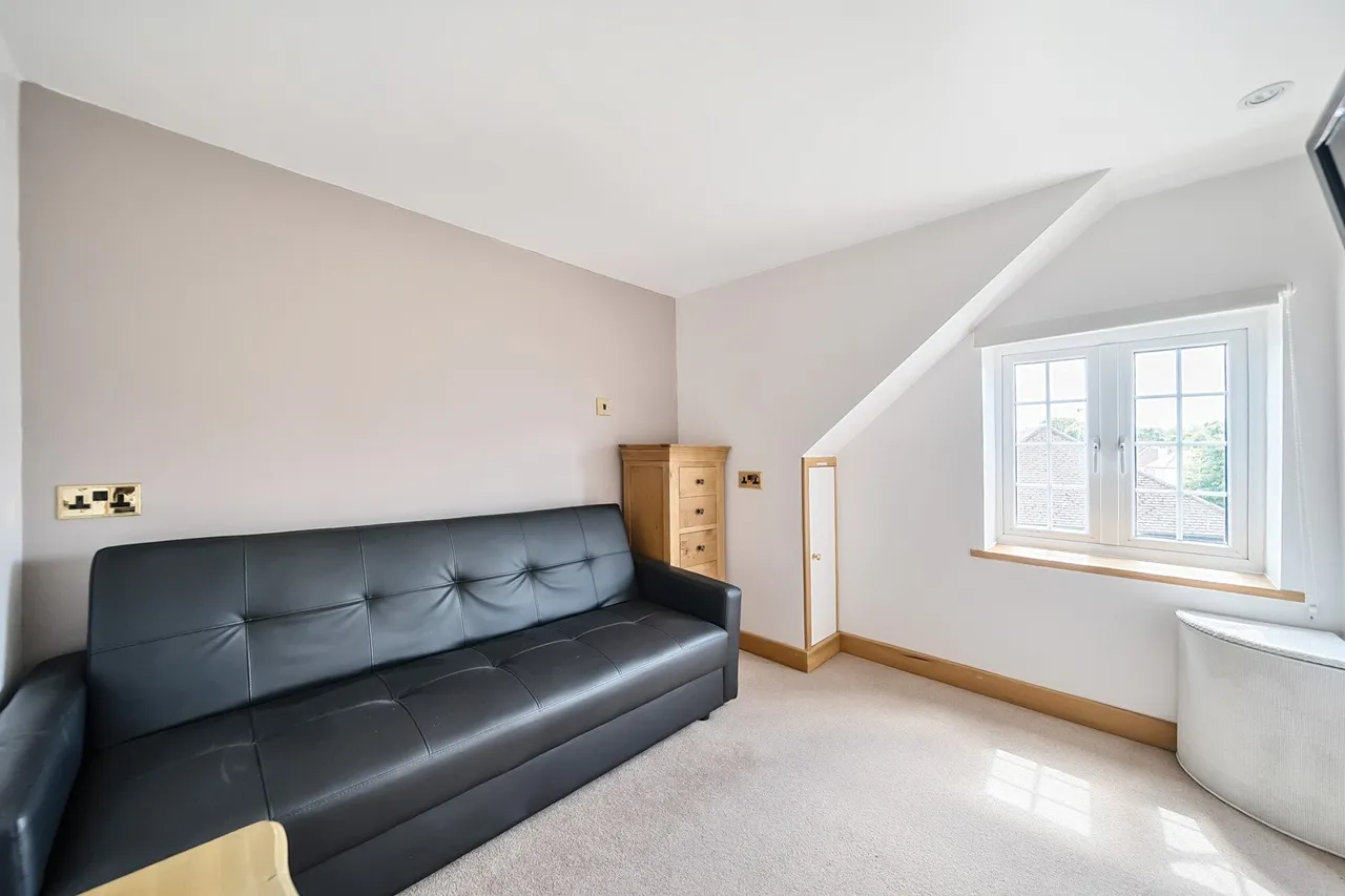 Marvels Lane, SE12, photo 9