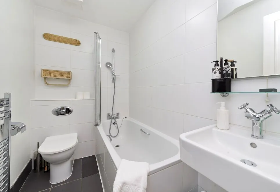 55d Sutherland Avenue, London, photo 9
