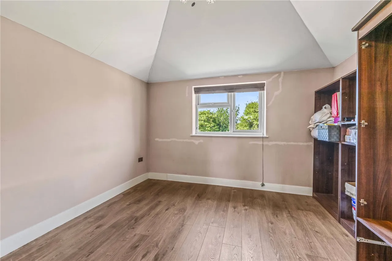 Winchester Road, Feltham, TW13 5JX, photo 7