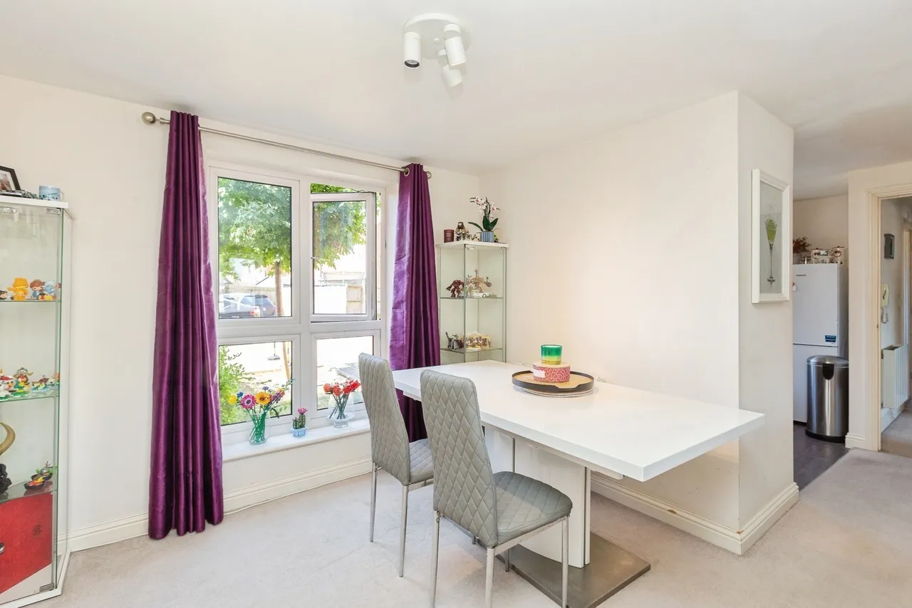 Bicester Road, Aylesbury, Buckinghamshire, HP19, photo 11