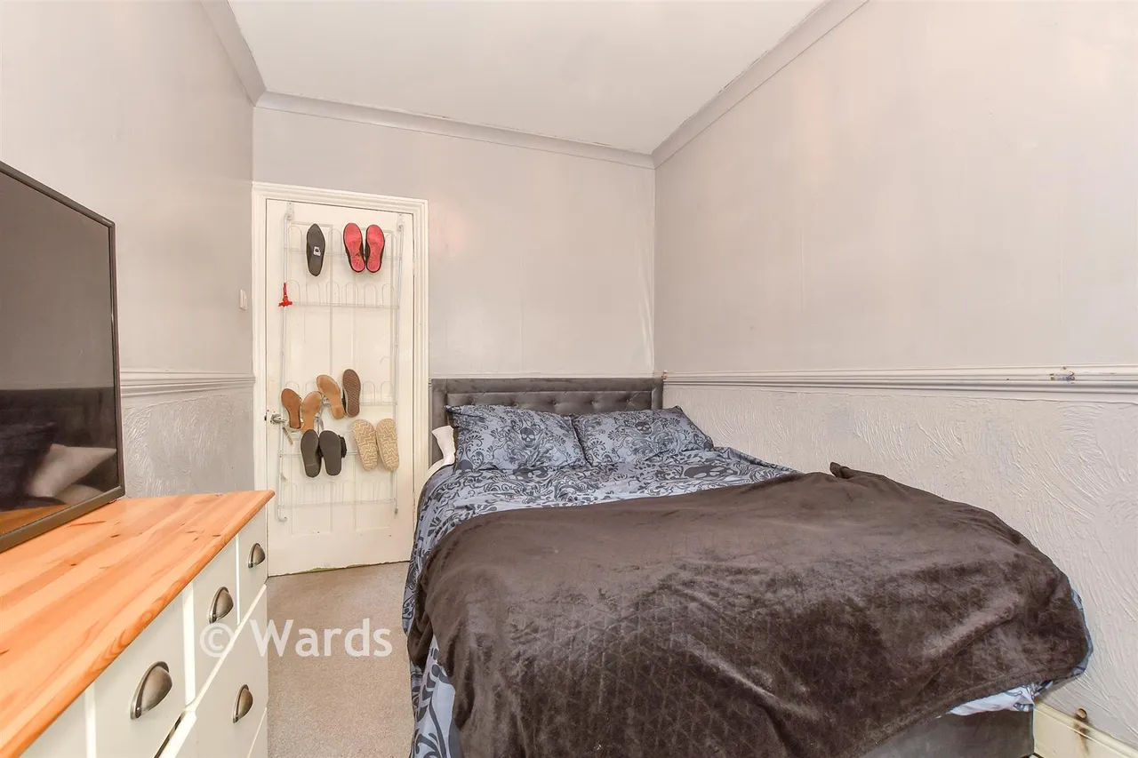 Alexandra Road, Sheerness, ME12, photo 8