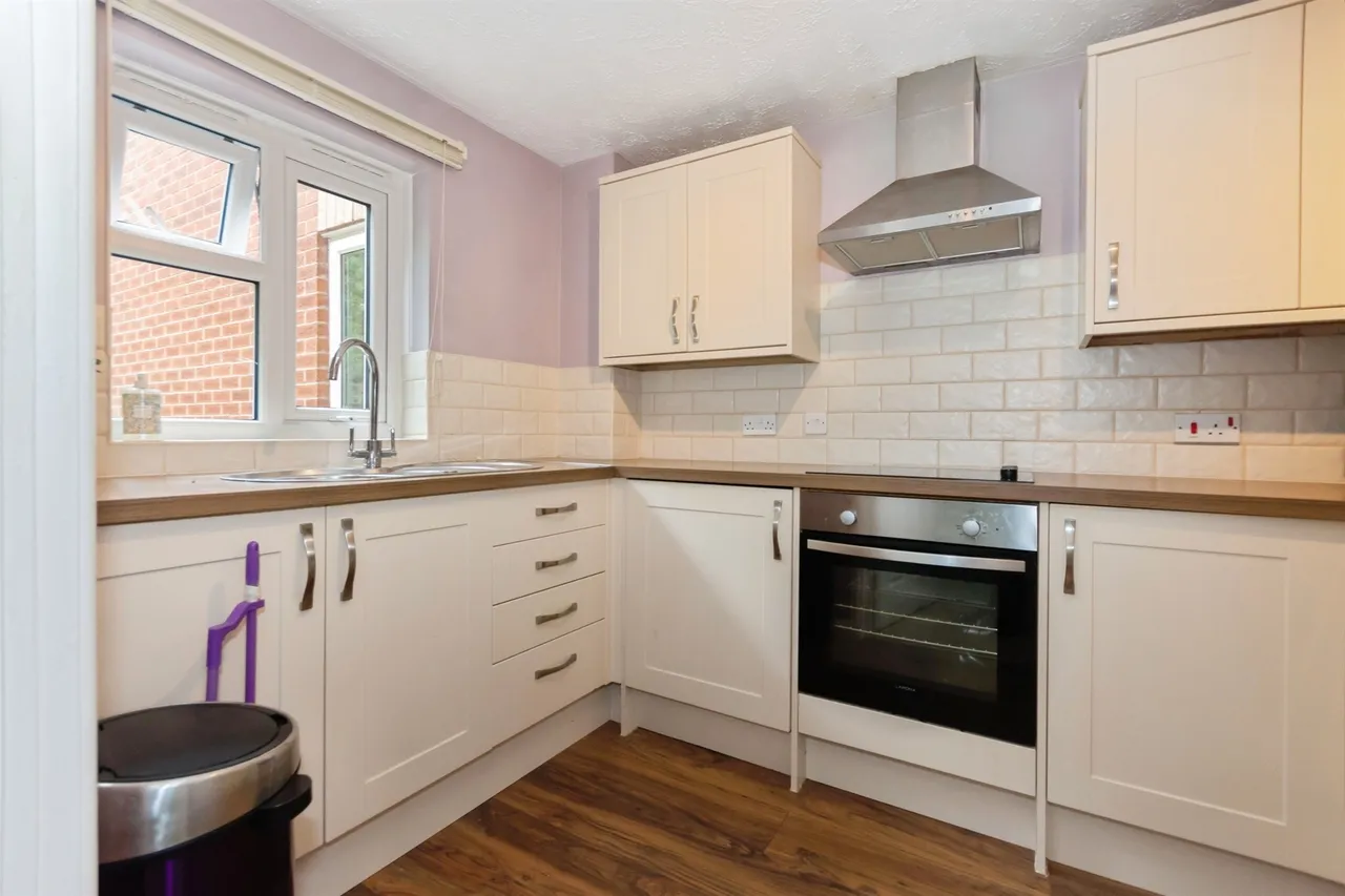 Pembroke Way, Birmingham, photo 11