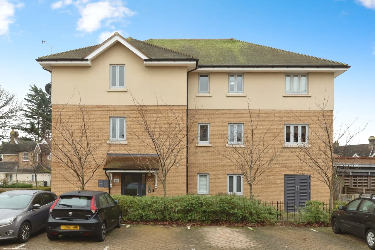 Thomas Barnardo Way, Ilford, IG6, photo 2