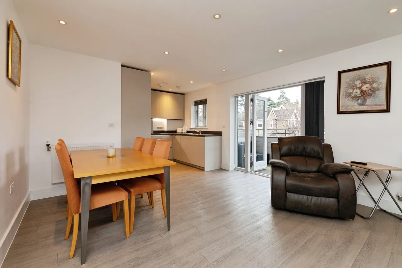 Thomas Barnardo Way, Ilford, IG6, photo 11