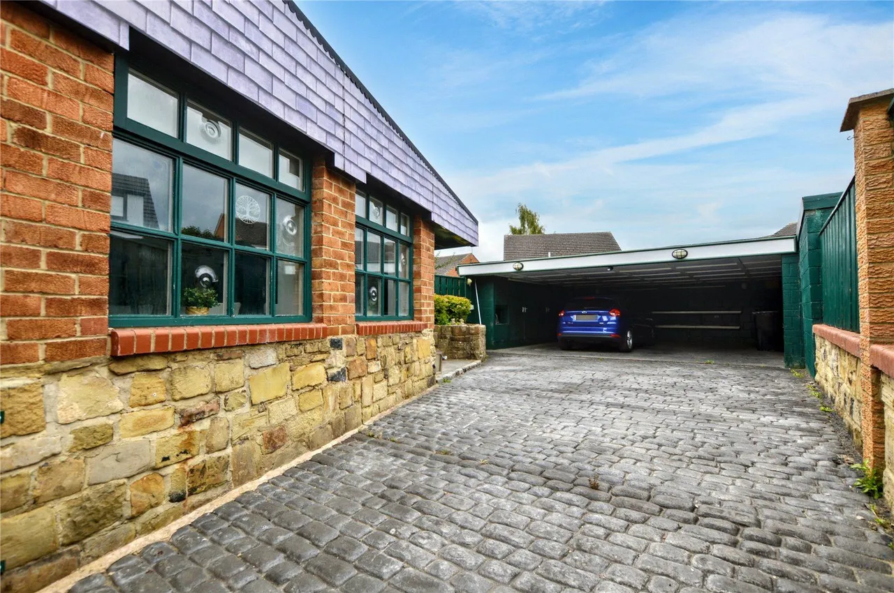 Ashleigh Gardens, Woodlesford, LS26, photo 18