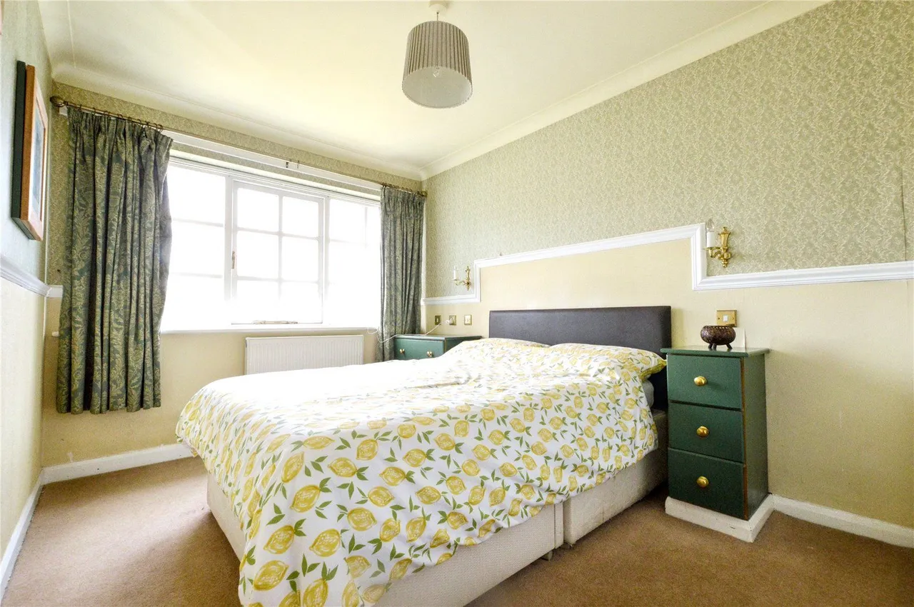 Ashleigh Gardens, Woodlesford, LS26, photo 8