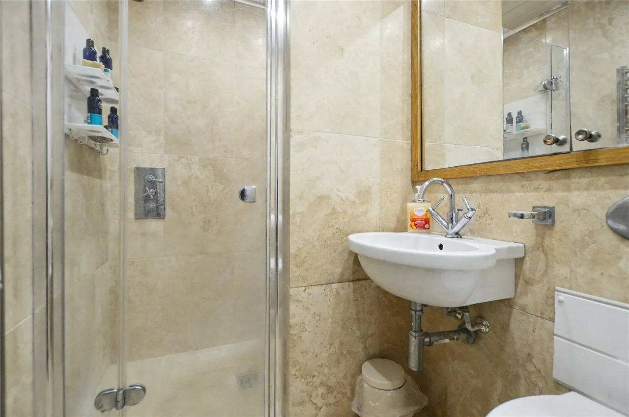 Ashleigh Gardens, Woodlesford, LS26, photo 14