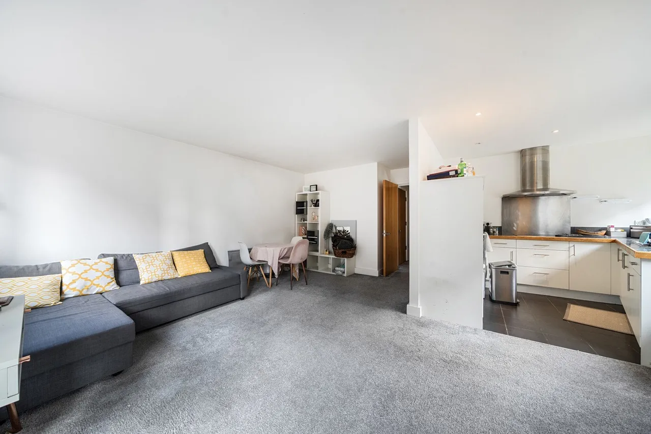 Collington Street, SE10, photo 2