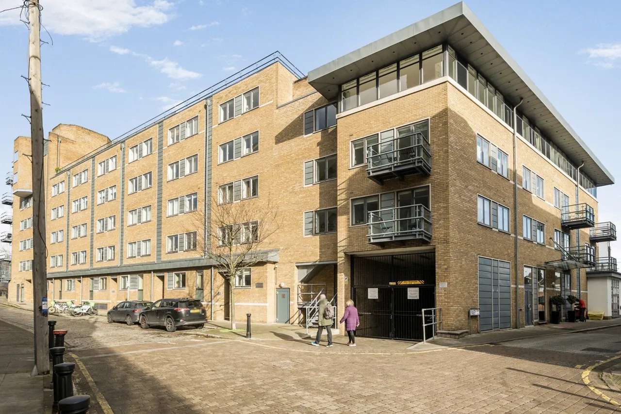 Collington Street, SE10, photo 15