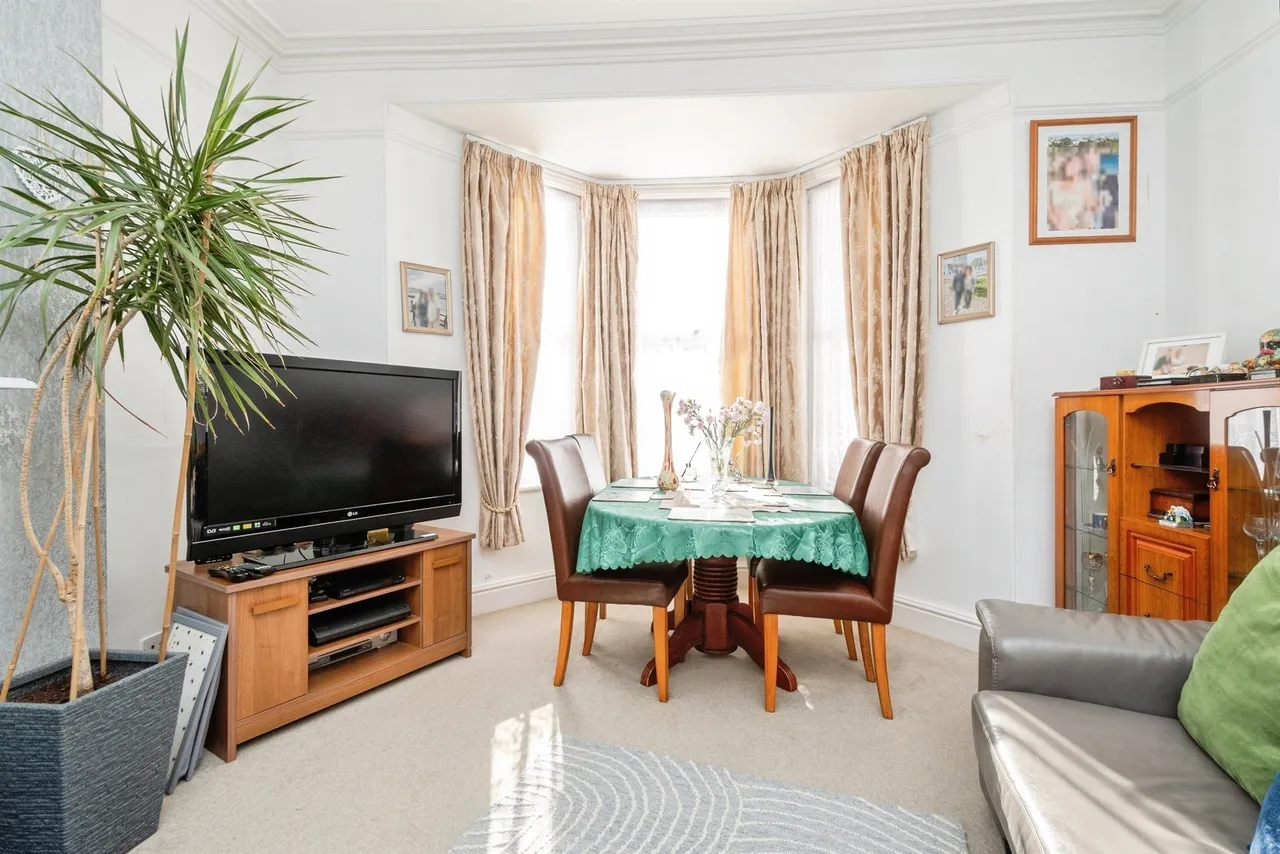 Cromwell Road, Plymouth, PL4, photo 2