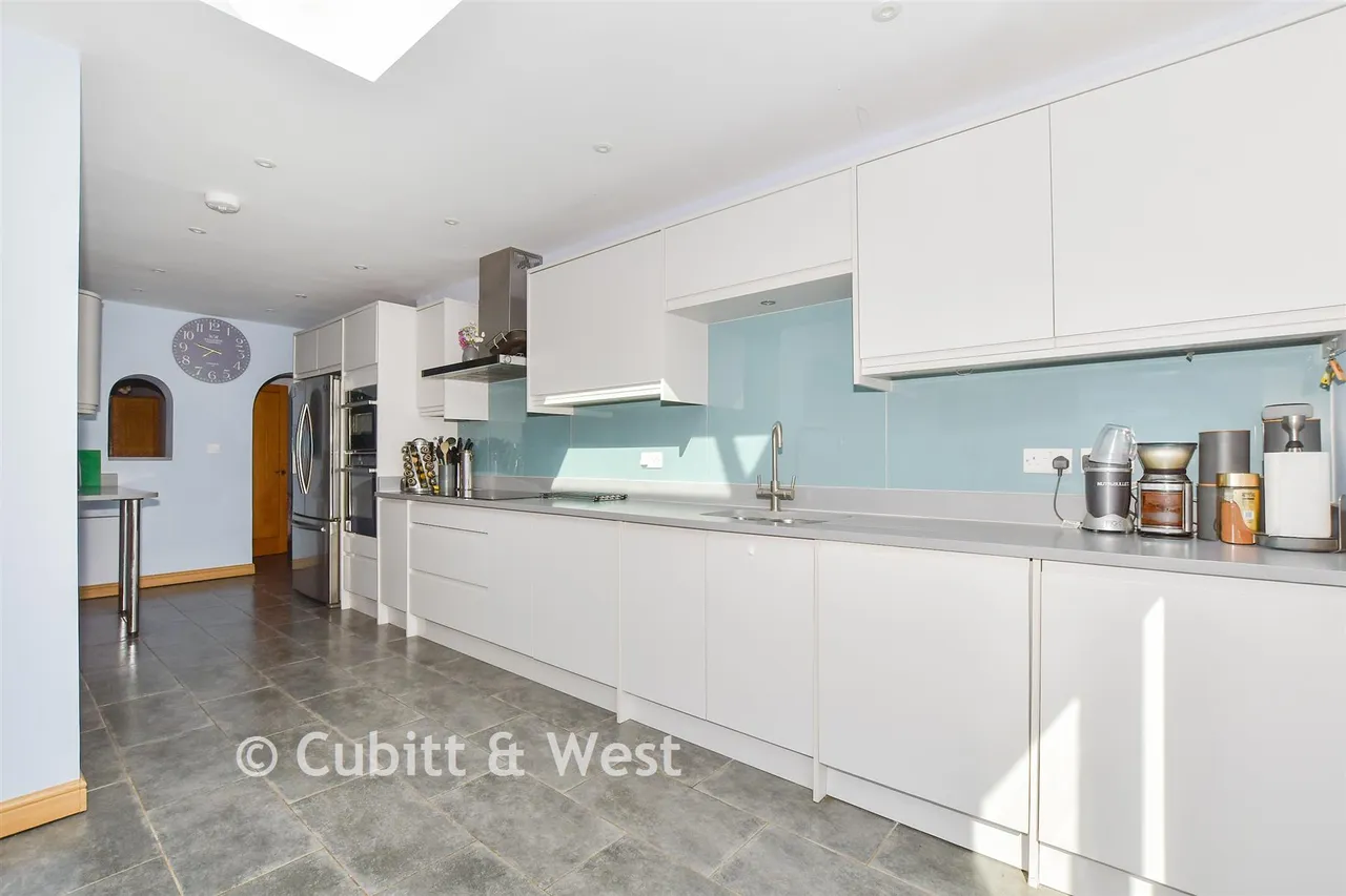 Monson Road, Redhill, RH1, photo 5
