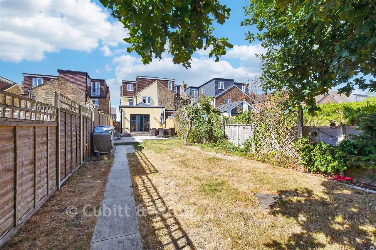 Monson Road, Redhill, RH1, photo 19
