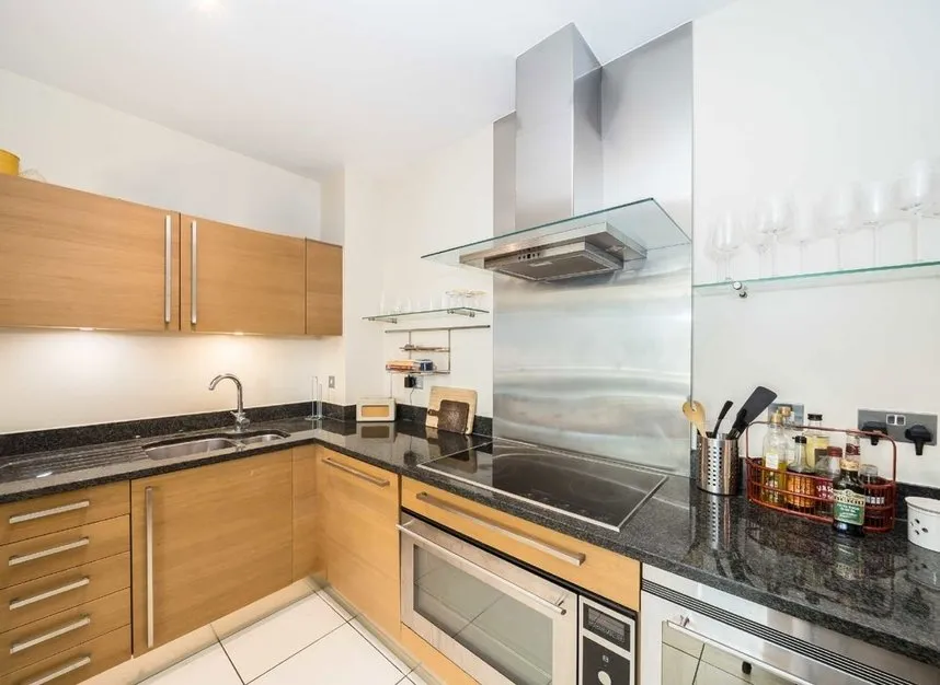 Juniper Drive, Wandsworth, SW18, photo 3