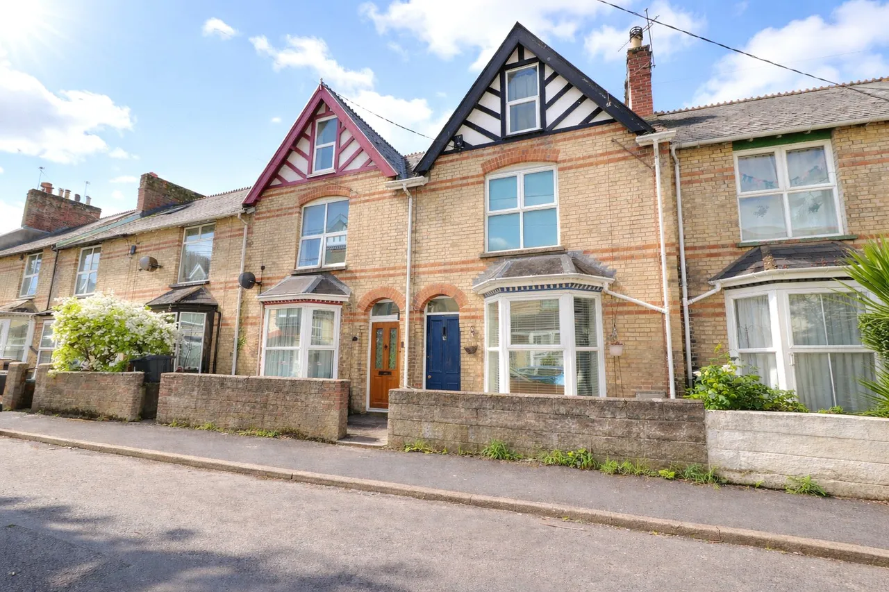 3 bed house for sale, Gloster Road, Barnstaple, EX32