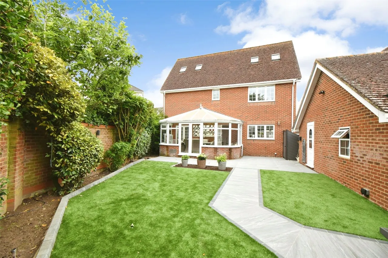 Great Marlow, Hook, Hampshire, RG27 9UA, photo 29