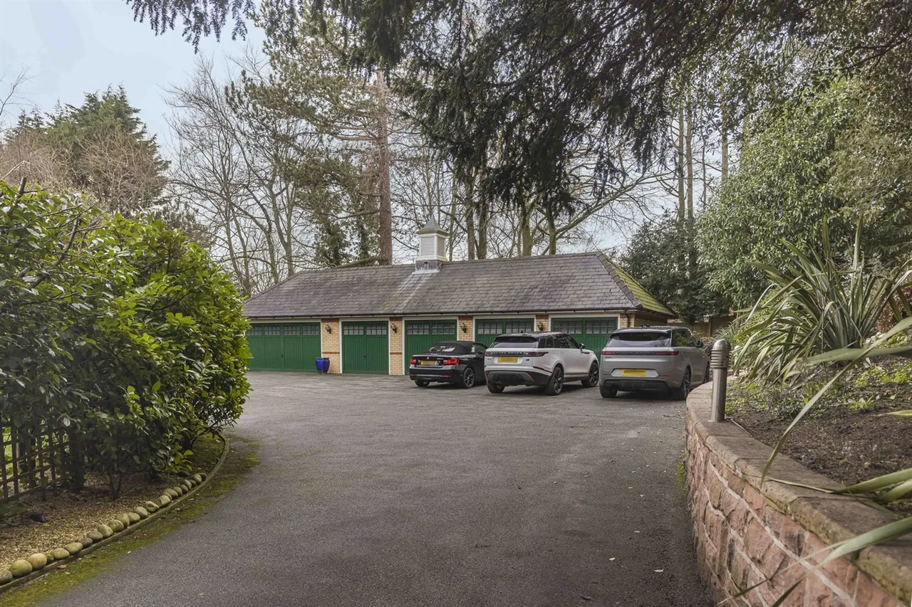 Hazelmere, Altrincham, photo 17