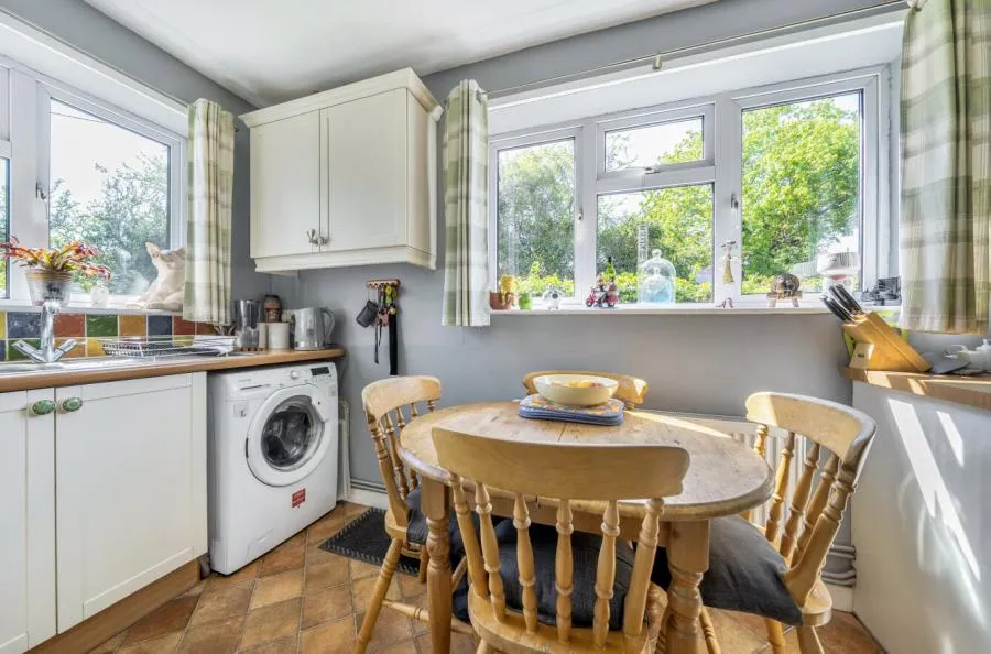 Colchester Road, White Colne, CO6, photo 6