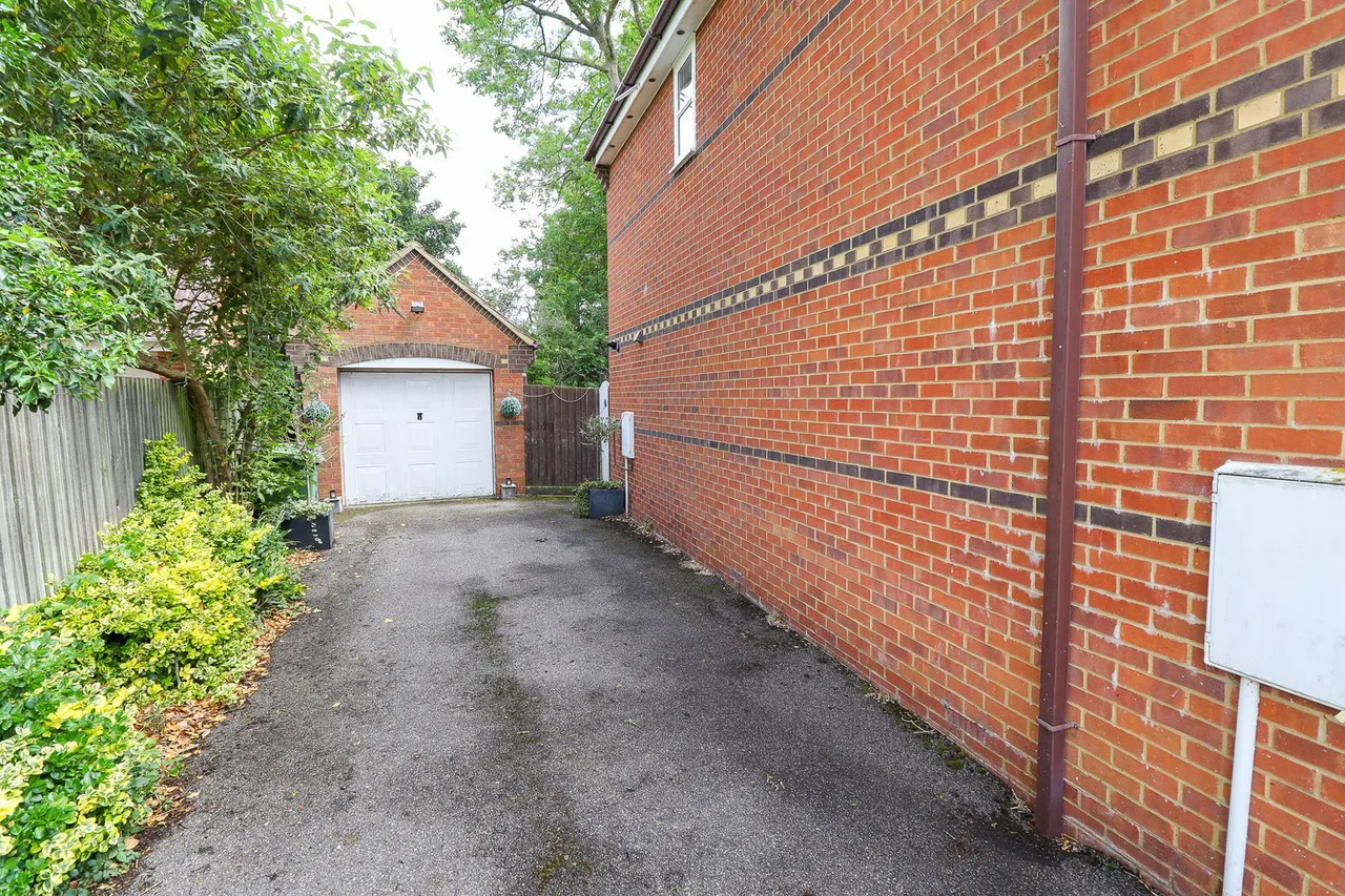 Centenary Way, Brampton, PE28, photo 15