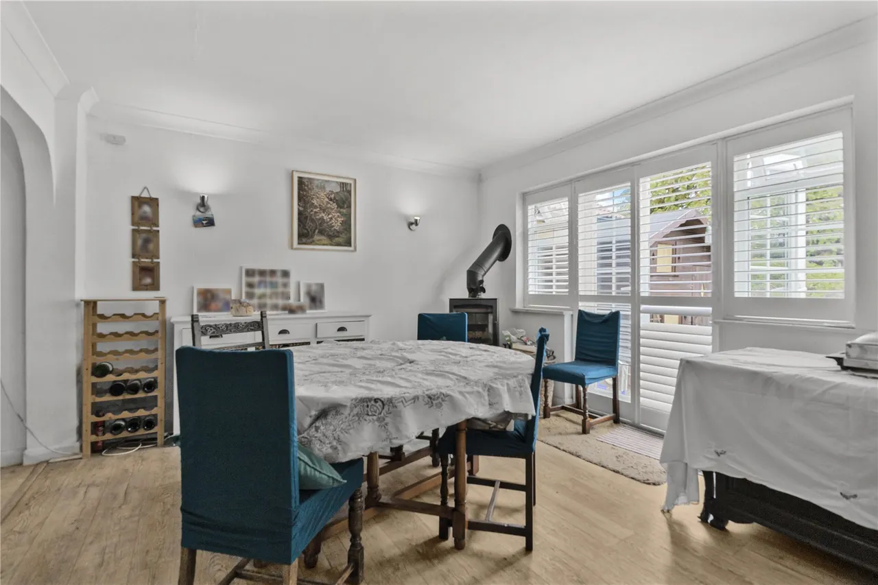 Revesby Close, West End, GU24, photo 6