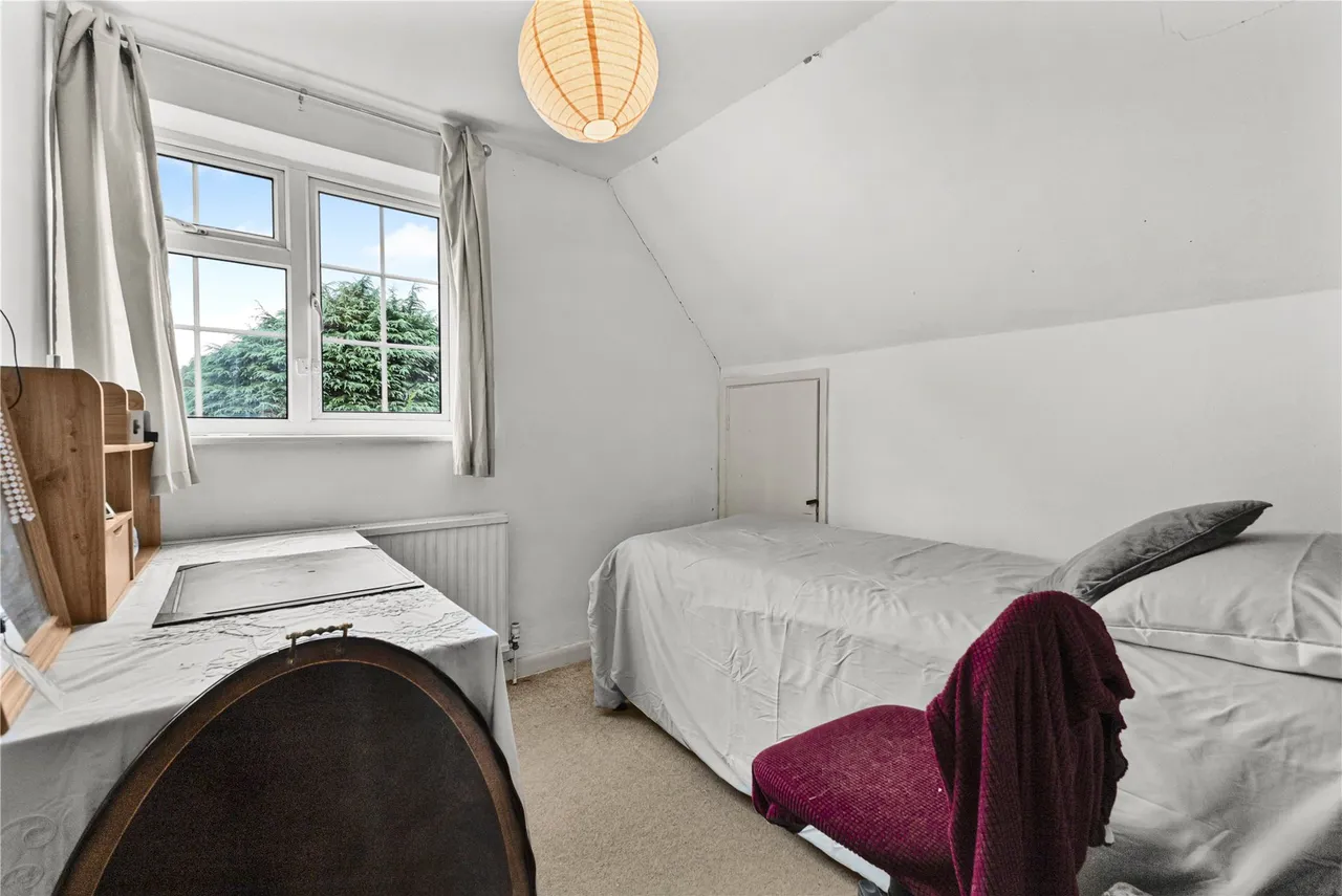 Revesby Close, West End, GU24, photo 11