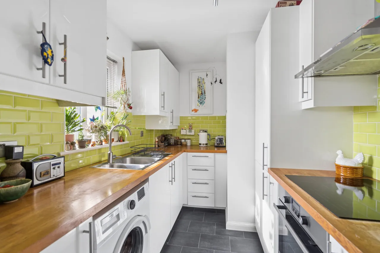 Brambling Close, Bushey, Bushey, WD23 2HW, photo 3