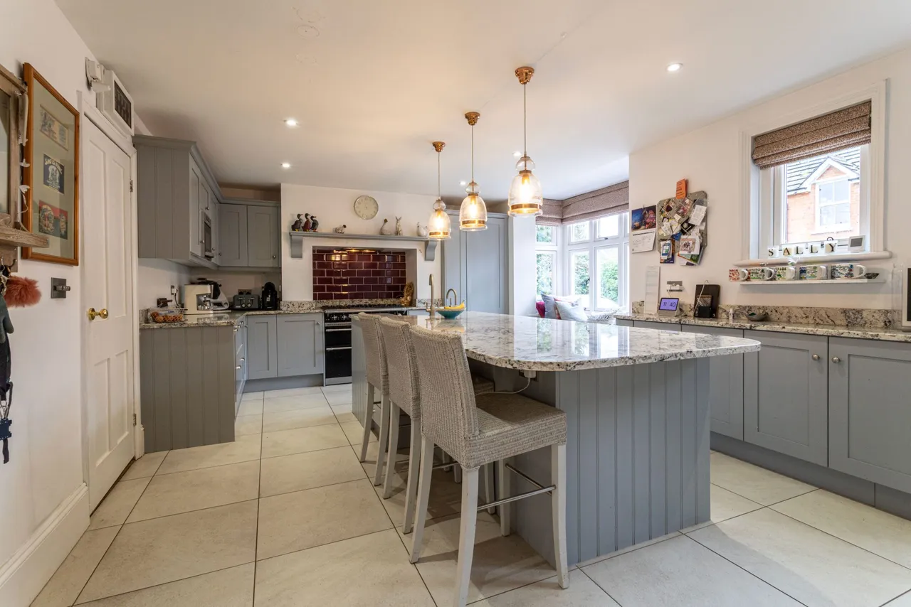 Avondale Road, Fleet, GU51 3LE, photo 4