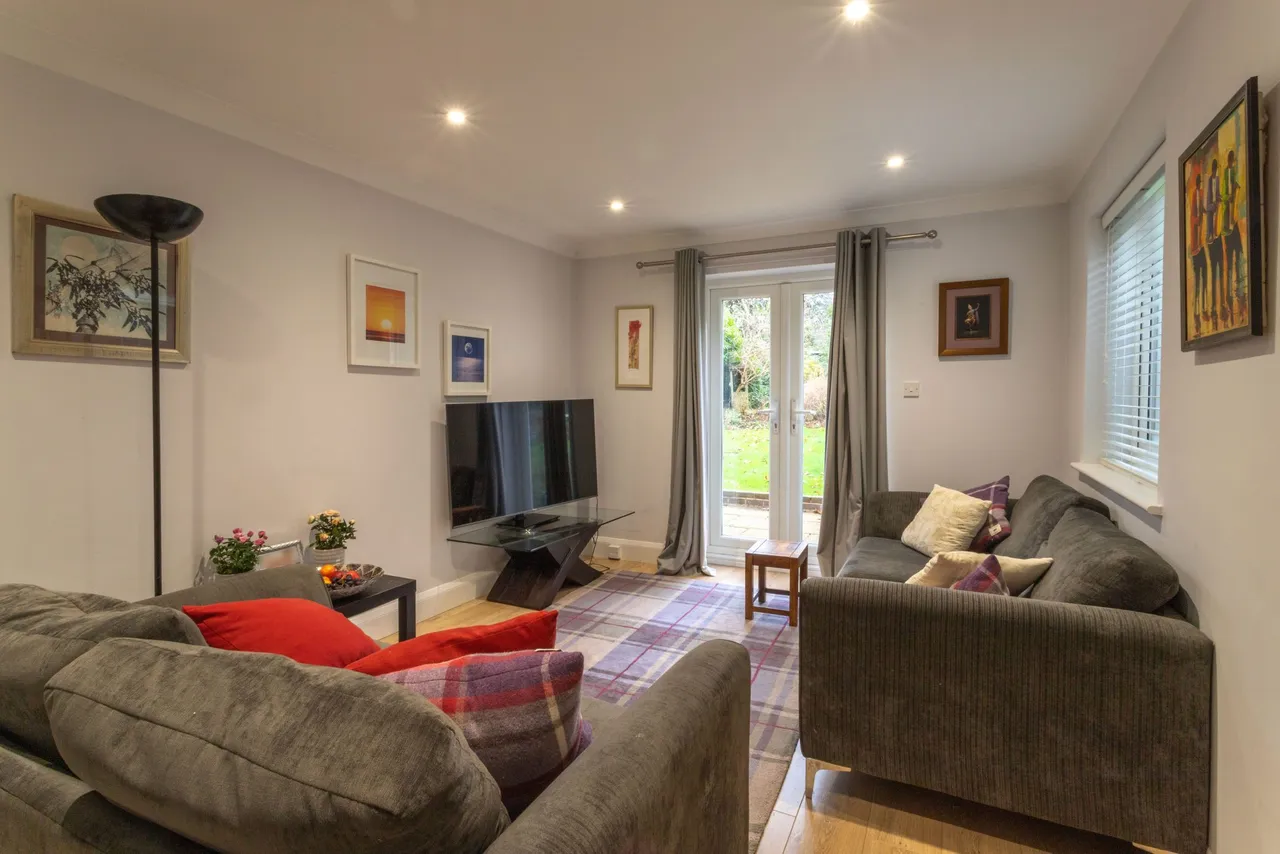 Avondale Road, Fleet, GU51 3LE, photo 16