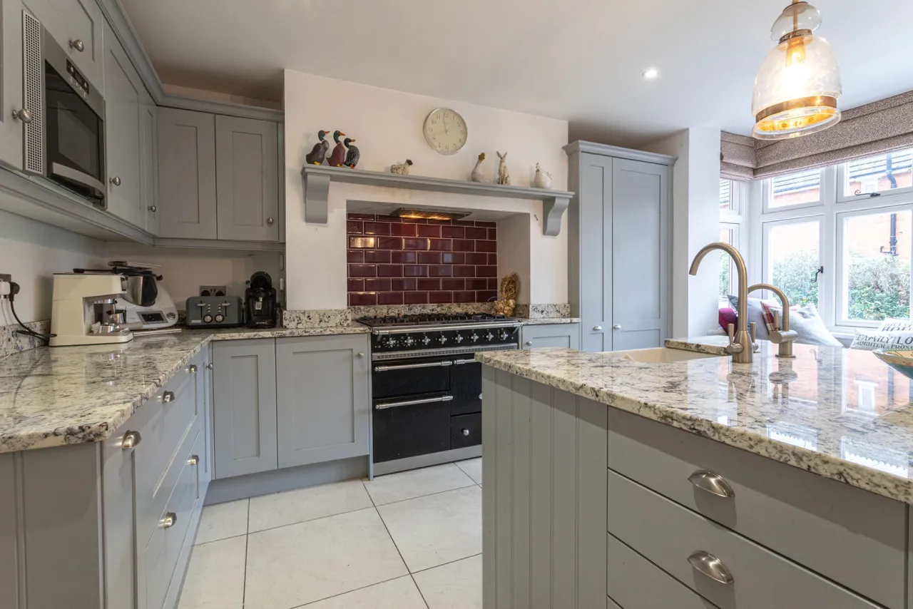 Avondale Road, Fleet, GU51 3LE, photo 5