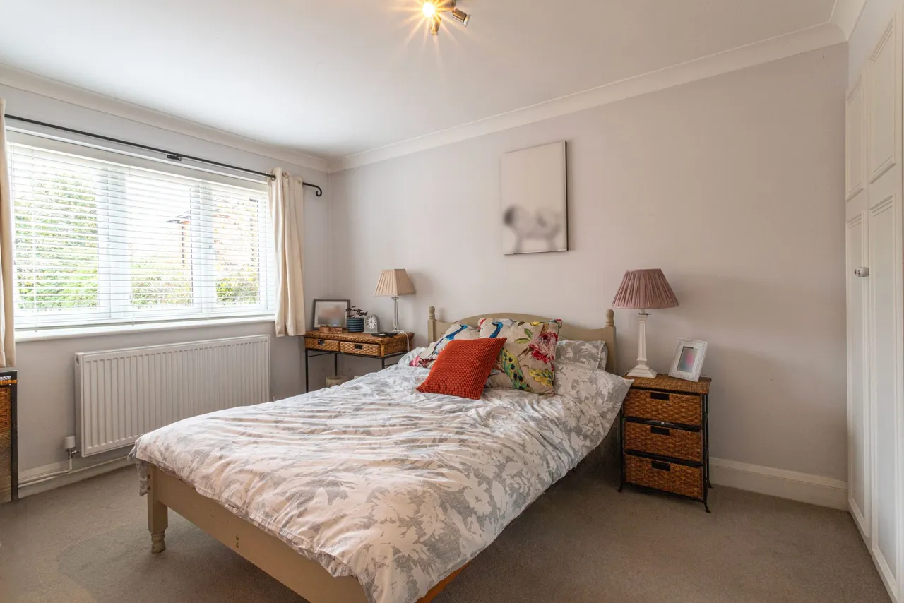 Avondale Road, Fleet, GU51 3LE, photo 17