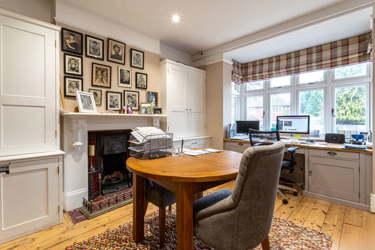 Avondale Road, Fleet, GU51 3LE, photo 14