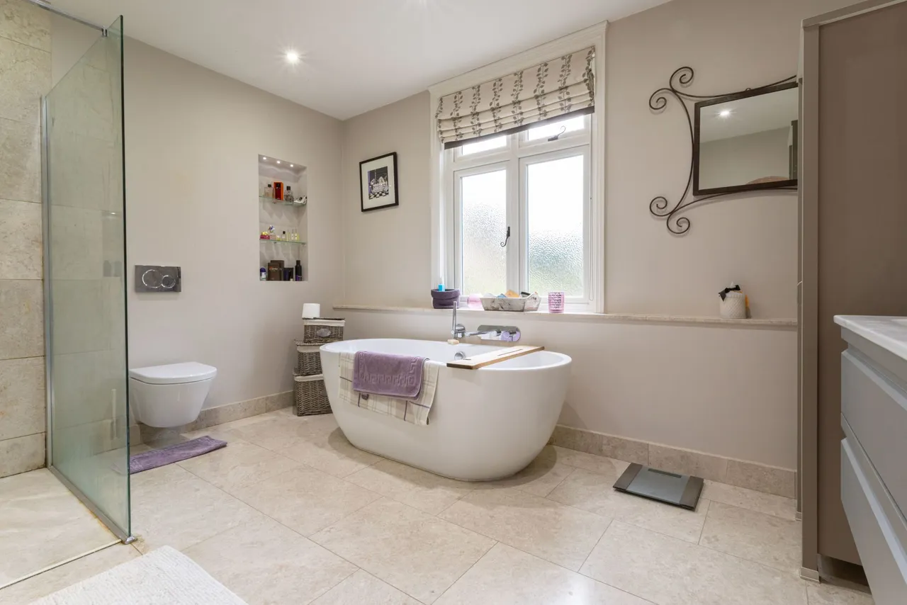 Avondale Road, Fleet, GU51 3LE, photo 22