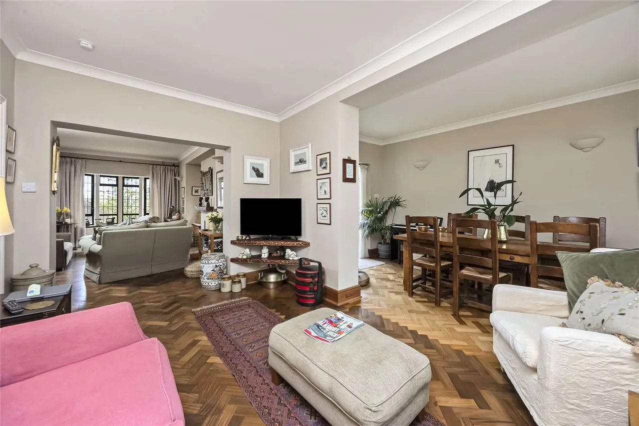 King Henrys Road, Lewes, East Sussex, BN7 1BU, photo 3