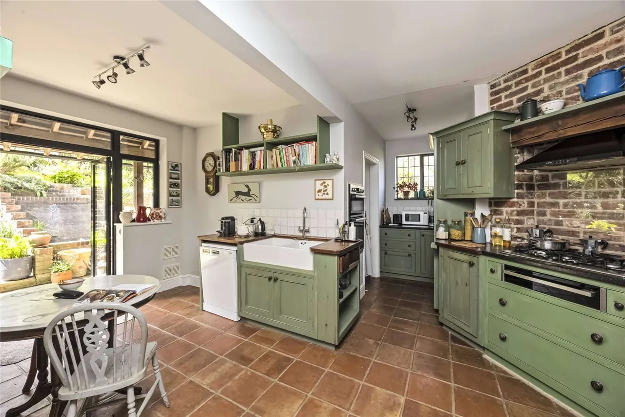King Henrys Road, Lewes, East Sussex, BN7 1BU, photo 4