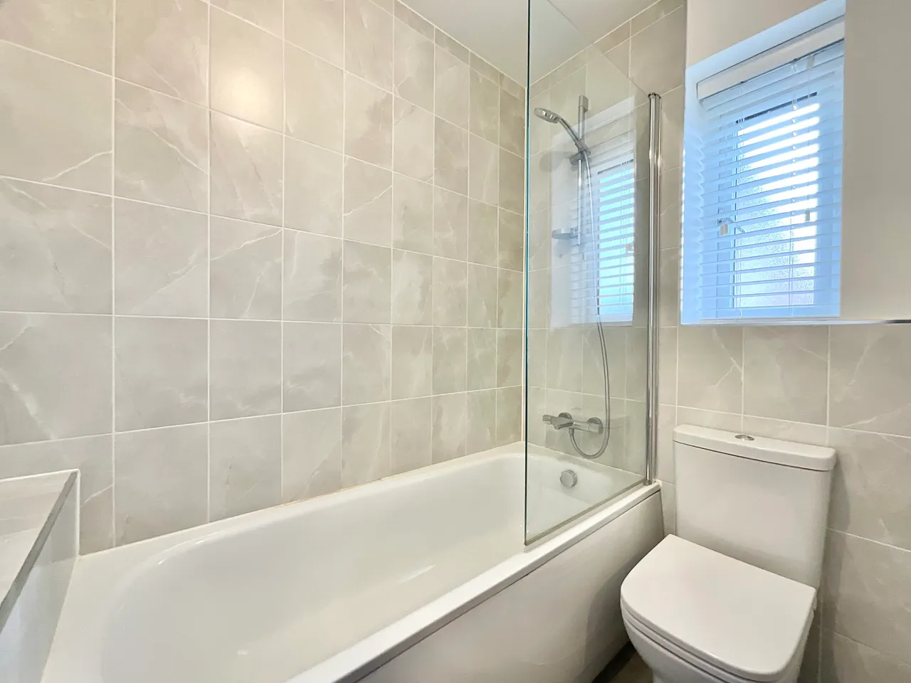 Pugin Road, Bramshall, ST14, photo 17