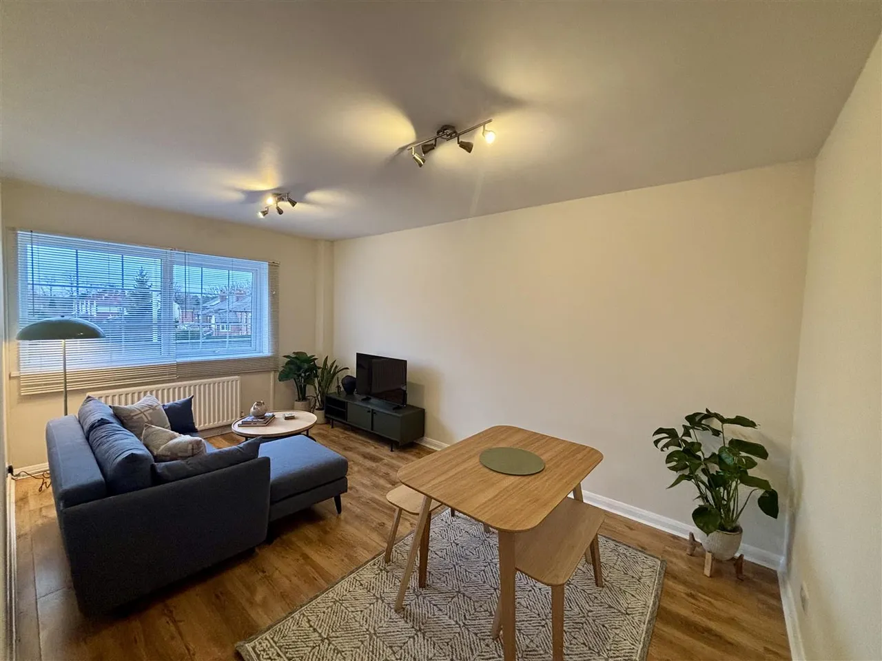 1 bed flat for sale, Manchester Road, Wilmslow, SK9