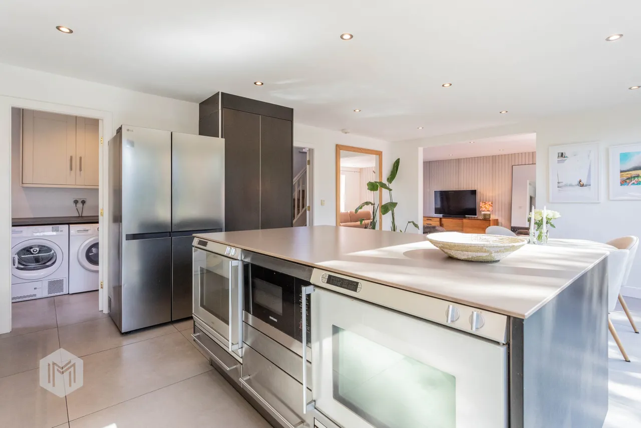 Langford Drive, Leigh, WN7 3LE, photo 11