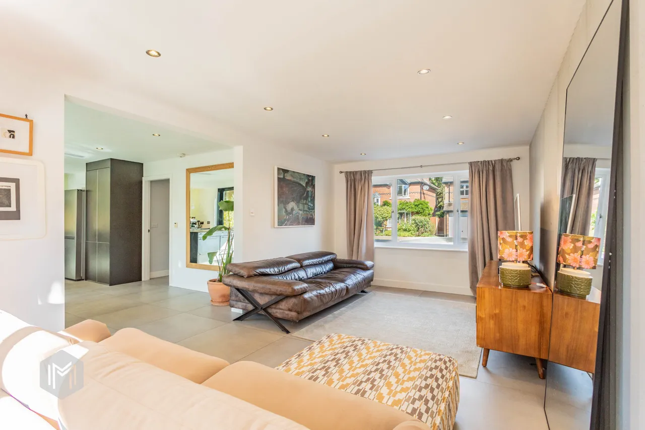 Langford Drive, Leigh, WN7 3LE, photo 9