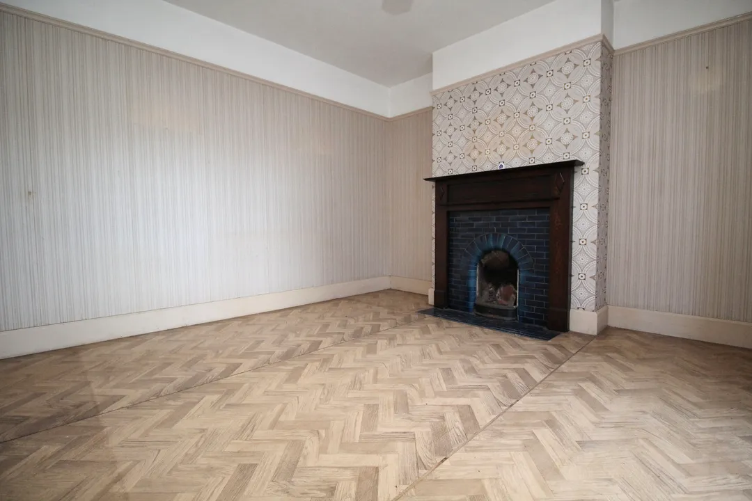 Elmhurst Lane, Street, photo 6