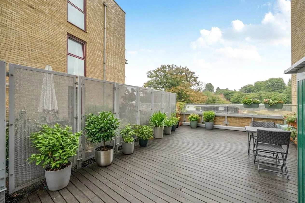 Kings Mill Way, Denham, UB9, photo 5