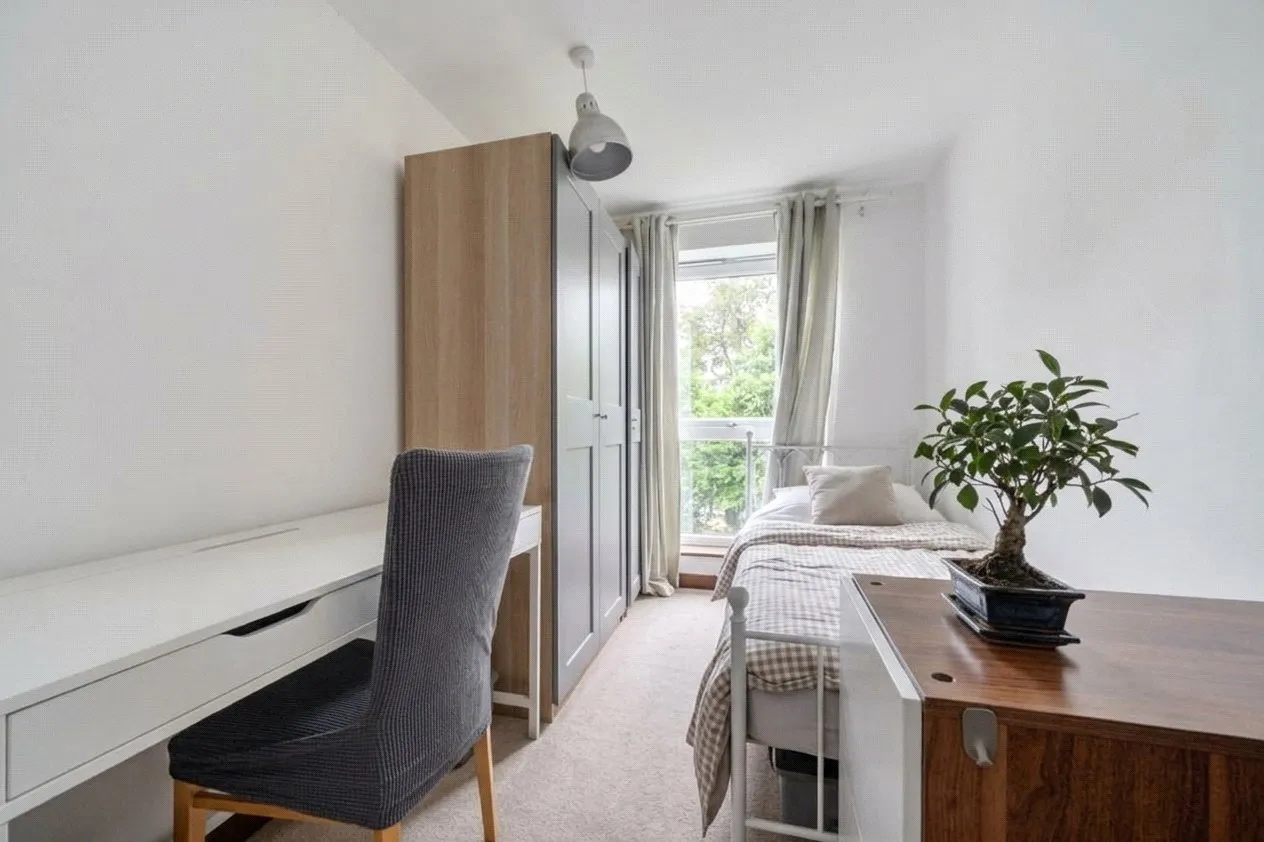 Kings Mill Way, Denham, UB9, photo 8