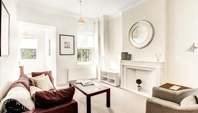 2 bed flat to rent — Newly Refurbished Two Bedroom Apartm...