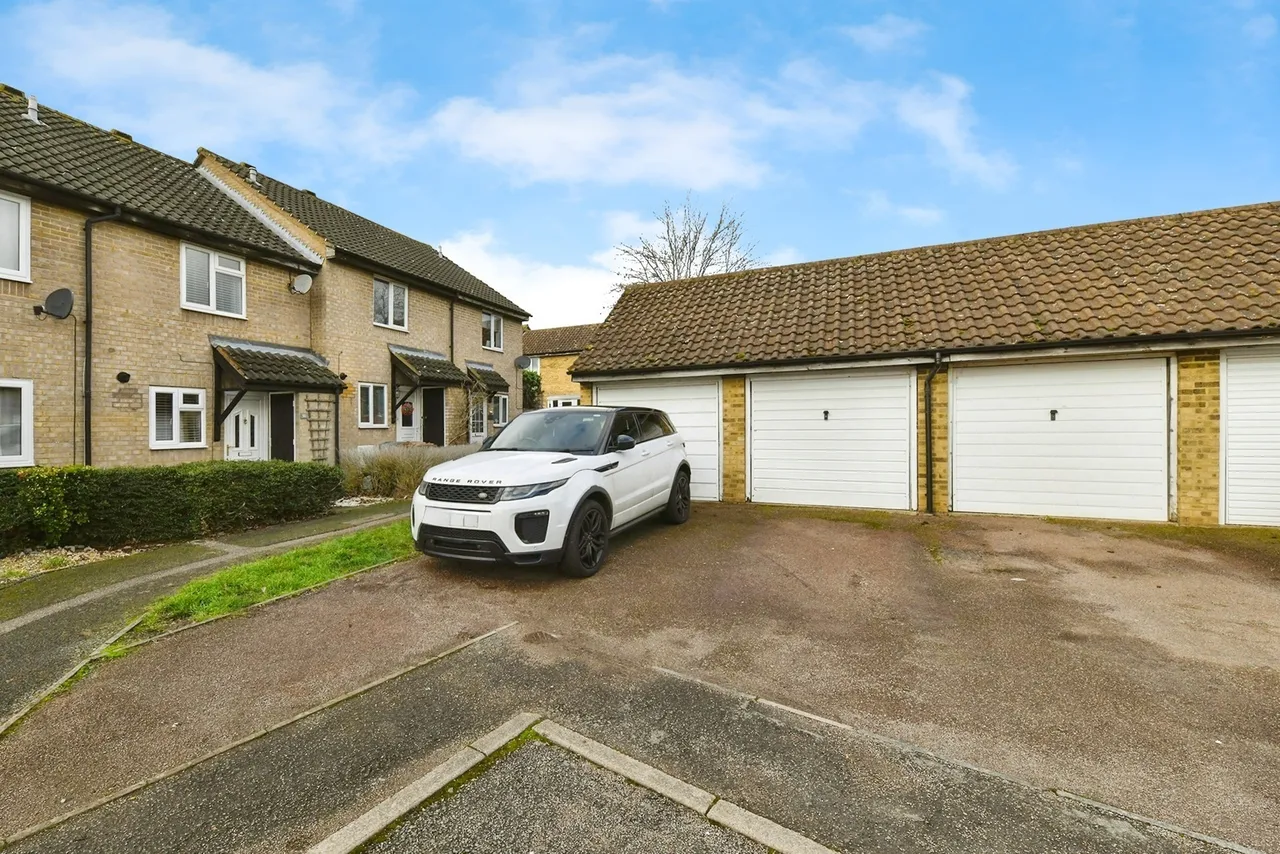 Lime Close, STEVENAGE, Hertfordshire, SG2, photo 16
