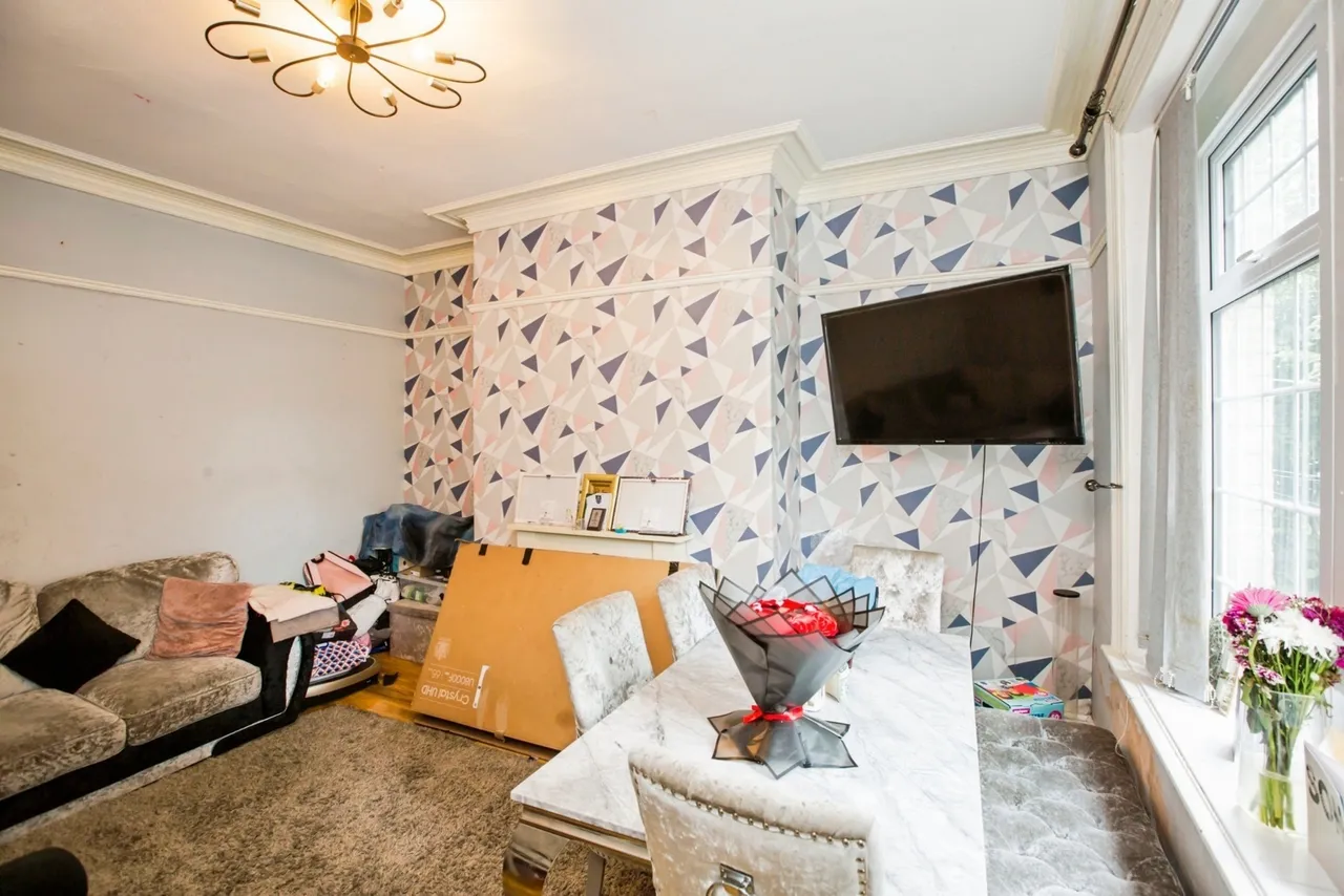 Westfield Place, Halifax, West Yorkshire, HX1, photo 6