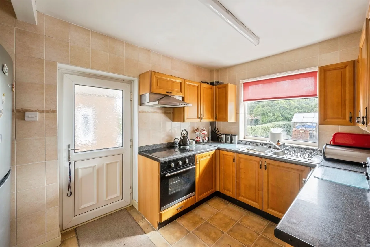 The Green, Bolton-Upon-Dearne, Rotherham, photo 7