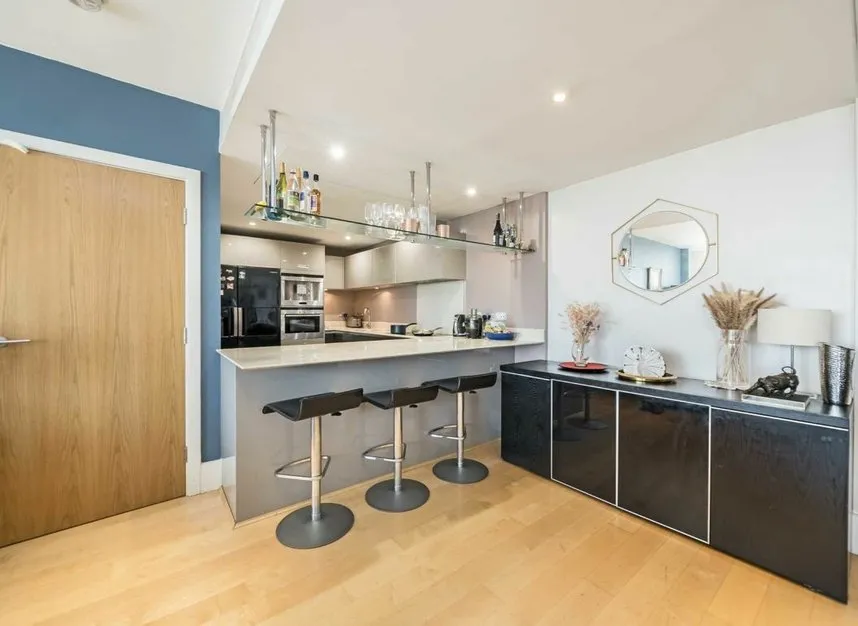 Juniper Drive, Battersea Reach, SW18, photo 4